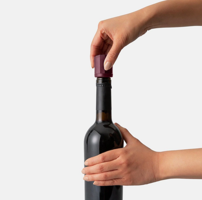 Wine Pourer Merlot